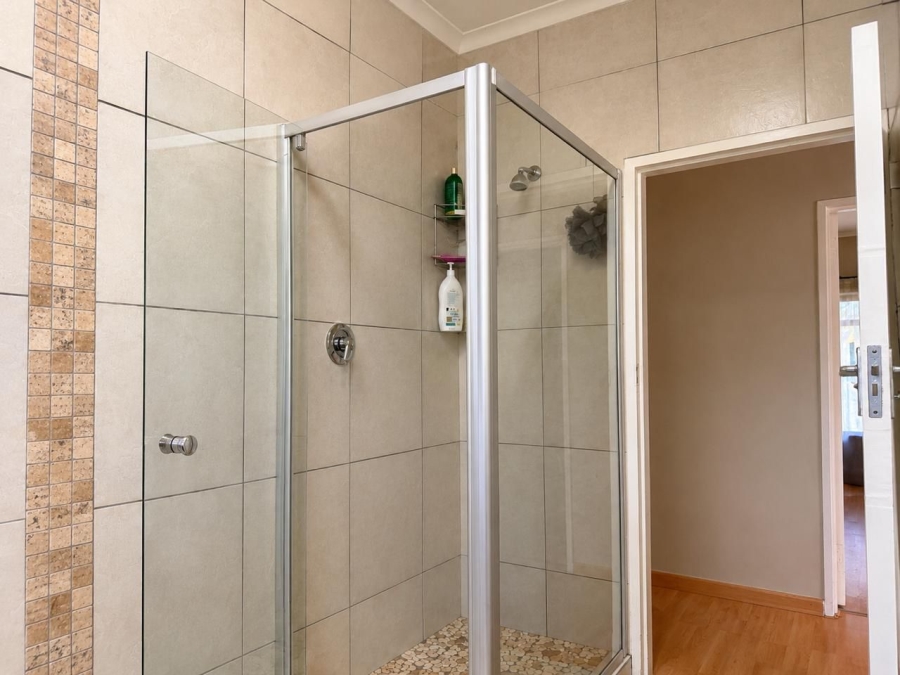 4 Bedroom Property for Sale in Milnerton Central Western Cape
